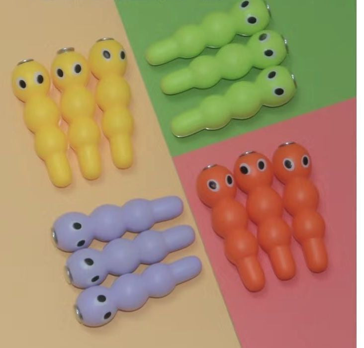 Woodpecker Magnetic Catch-the-Worm Game